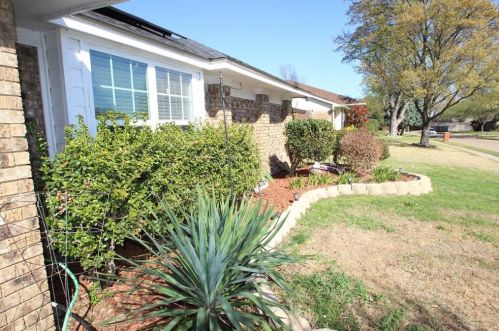 909 Matilda Dr, Plano TX  75025-3523 exterior