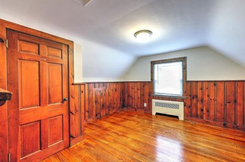 16 Cormier Rd, Lincoln RI  02865-3104 exterior