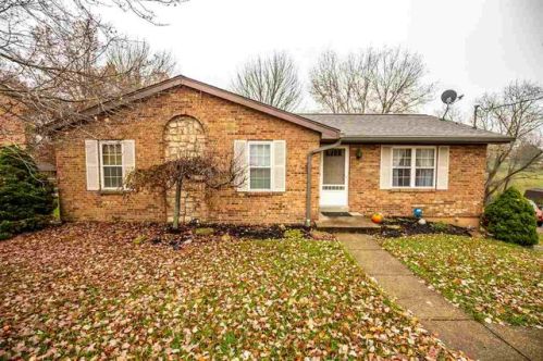 10074 Indian Hill Dr, Hamilton, KY 41091-9521