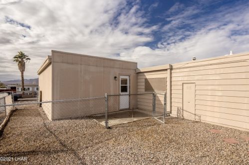 3220 Erwin Ln, Lake Havasu City AZ  86404-9757 exterior