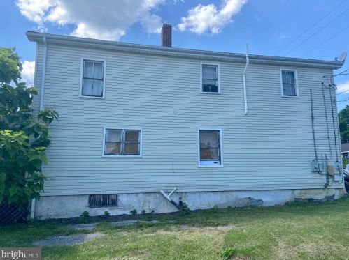 507 Ash St, Strasburg, VA 22657-2027