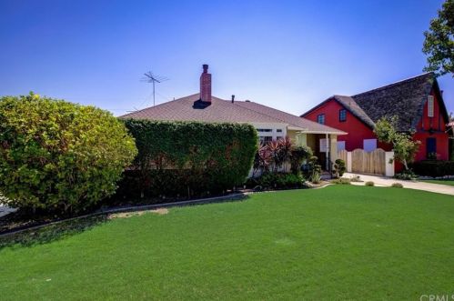 5336 Village Rd, Long Beach, CA 90808-1634