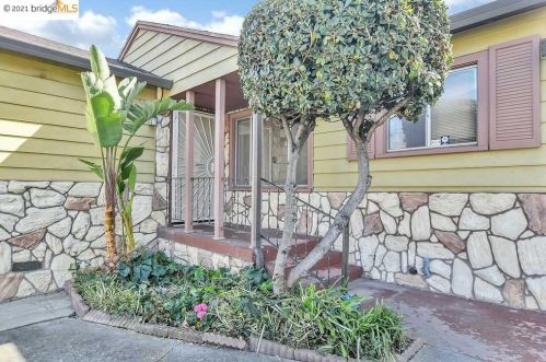 69 Panoramic Ave, West Pittsburg, CA 94565-6517
