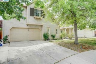 2099 Garden Ct, Oakley, CA 94561-4101