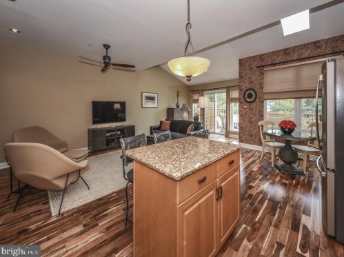 167 Meadow View Ln, Lansdale PA  19446-5930 exterior