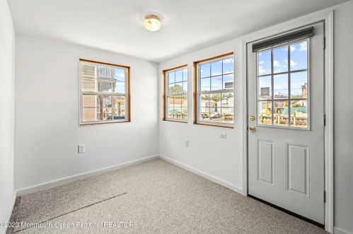 211 Cedar Dr, Berkeley Township NJ 08721-3109 exterior