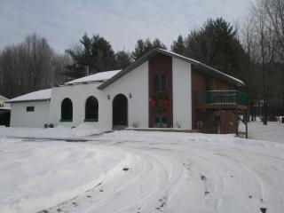 207 45th Ave, Wausau, WI 54401-3909