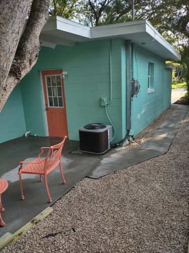 7889 64th St, Pinellas Park FL  33781-2122 exterior