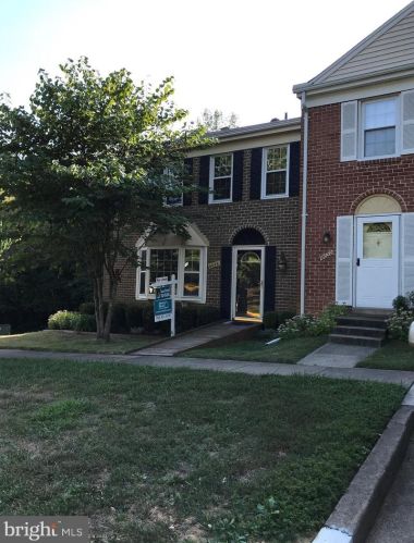 6024 Kerrwood St, Springfield VA  22015-3600 exterior