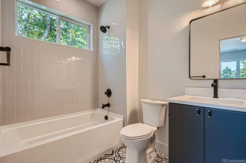 1064 Jasmine St, Denver CO  80220-4518 exterior