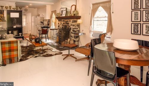 23 Dark Hollow Rd, Pipersville PA  18947-9368 exterior