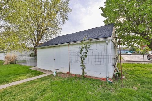 226 Sycamore St, New Haven OH  45030-1131 exterior