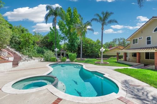 2989 Hillside Dr, West Covina CA  91791-3457 exterior