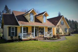 7936 Riverview Dr, Olympia, WA 98501-6858