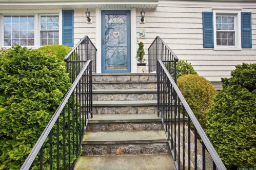 680 Ridgeway, White Plains, NY 10605-4323