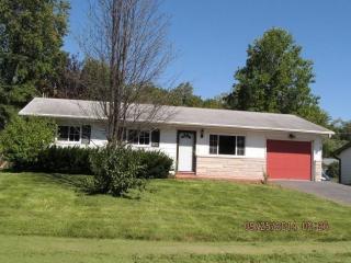 3812 Fairington Dr, Blmgtn IN  47403-3824 exterior