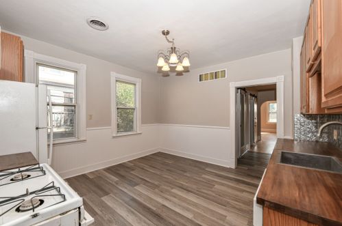 3115 Brisbane Ave, Milwaukee WI 53207-2605 exterior