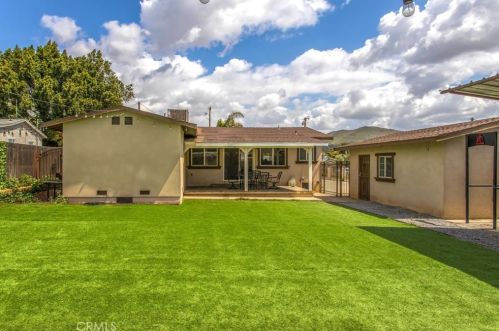 6872 36th St, Riverside CA  92509-1307 exterior