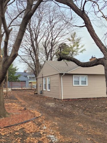 3733 60th St, Milwaukee WI  53216-2130 exterior