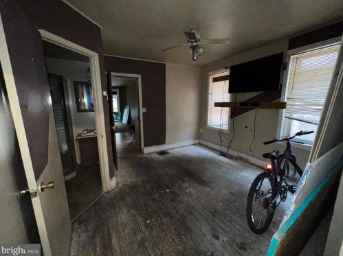 909 Vandever Ave, Wilmington DE  19802-4219 exterior