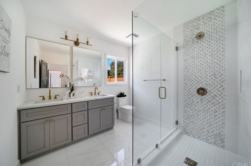 809 Harvard St, Glendale CA  91205-1208 exterior