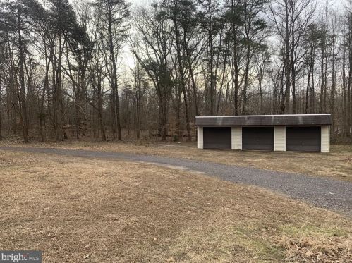 9204 Dahlgren Rd, Owens VA  22485-3508 exterior