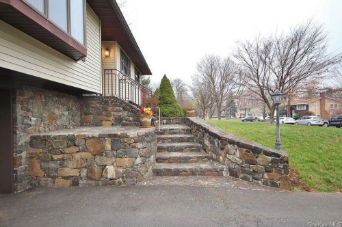 63 Cinder Rd, Stony Point, NY 10980-2618