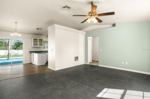 162 Pecan Dr, Ocala, FL 34472-9557
