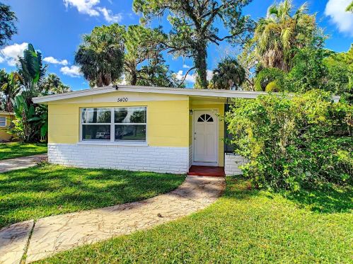 5400 Cotee River Dr, New Port Richey, FL 34652-1229