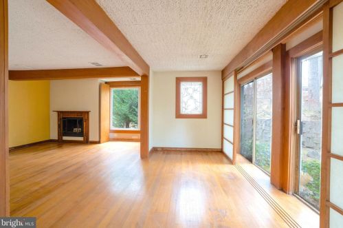 285-6 Chelsea Cir, Newtown Square PA  19073-2104 exterior