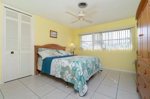 450 Coral Creek Dr, Placida FL  33946-2320 exterior