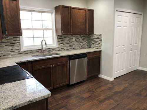 285 Cummings St, Lake Alfred FL  33850-2811 exterior