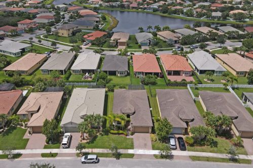 11964 Crestwood Cir, Port Saint Lucie FL  34987-2738 exterior