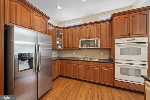 5433 Rodriquez Ln, Haymarket VA  20169-6100 exterior