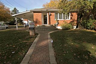 293 Pennsylvania Ave, Roosevelt, NY 11575-1307