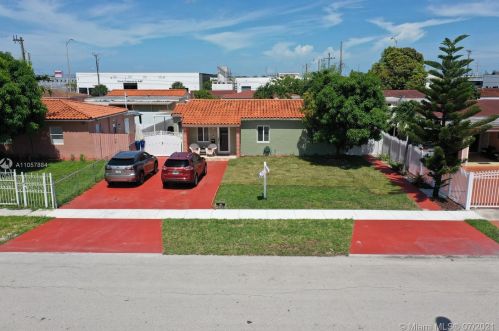 665 9th Ln, Hialeah, FL 33010-4633