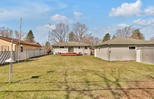 2744 Chippewa Ave, Saint Paul, MN 55109-1703