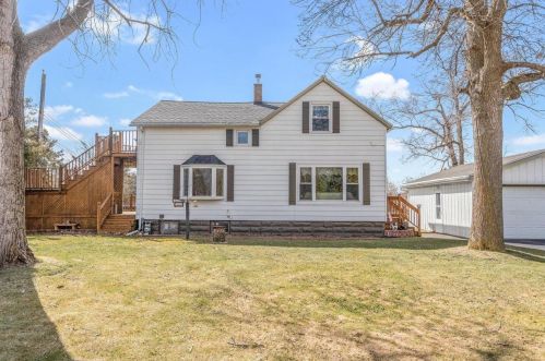3315 Cedar Heights Dr, Two Rivers, WI 54241-1237