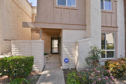12787 Newhope St, Garden Grove, CA 92840-5536