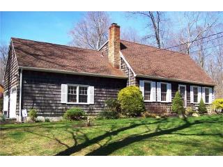 72 Town Line Hwy, Bethlehem, CT 06751-1514