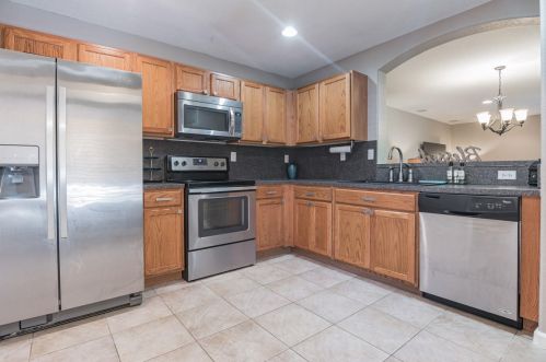 6157 United St, West Palm Beach, FL 33411-6411