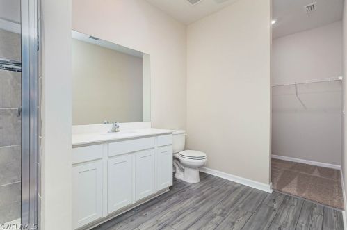 1714 2 Ave, Cape Coral FL  33909-5201 exterior