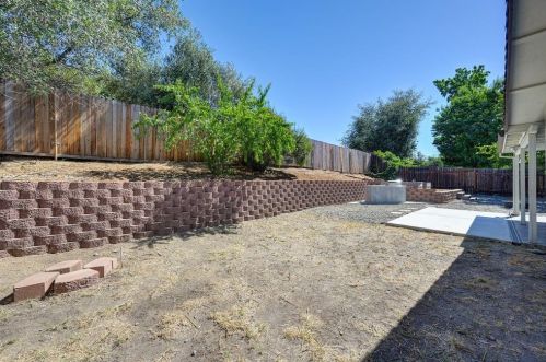 6351 Eldon Ave, Loomis CA  95650-8803 exterior