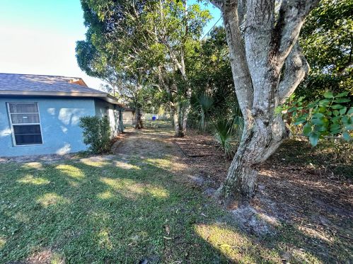 4075 45th Ln, Vero Beach FL  32967-6310 exterior