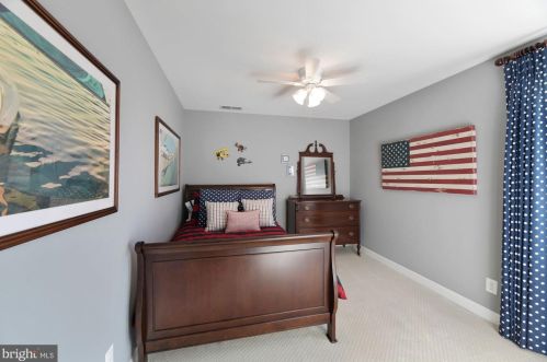 1802 Pimmit Dr, Falls Church VA  22043-1114 exterior