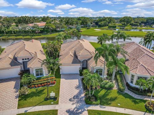 6887 Fairway Lakes Dr, Boynton Beach, FL 33472-6803