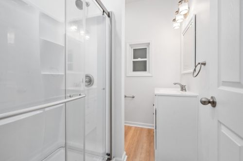 1211 Jancey St, Pittsburgh PA  15206-1146 exterior