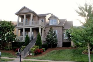621 Patriot Ln, Franklin, TN 37067-5773