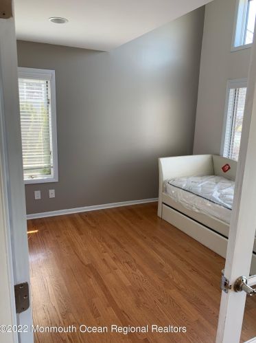 8 Elmwood Ave, West Long Branch NJ  07764-1821 exterior