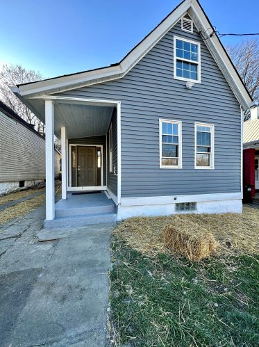 127 Montclair St, Covington, KY 41016-1641